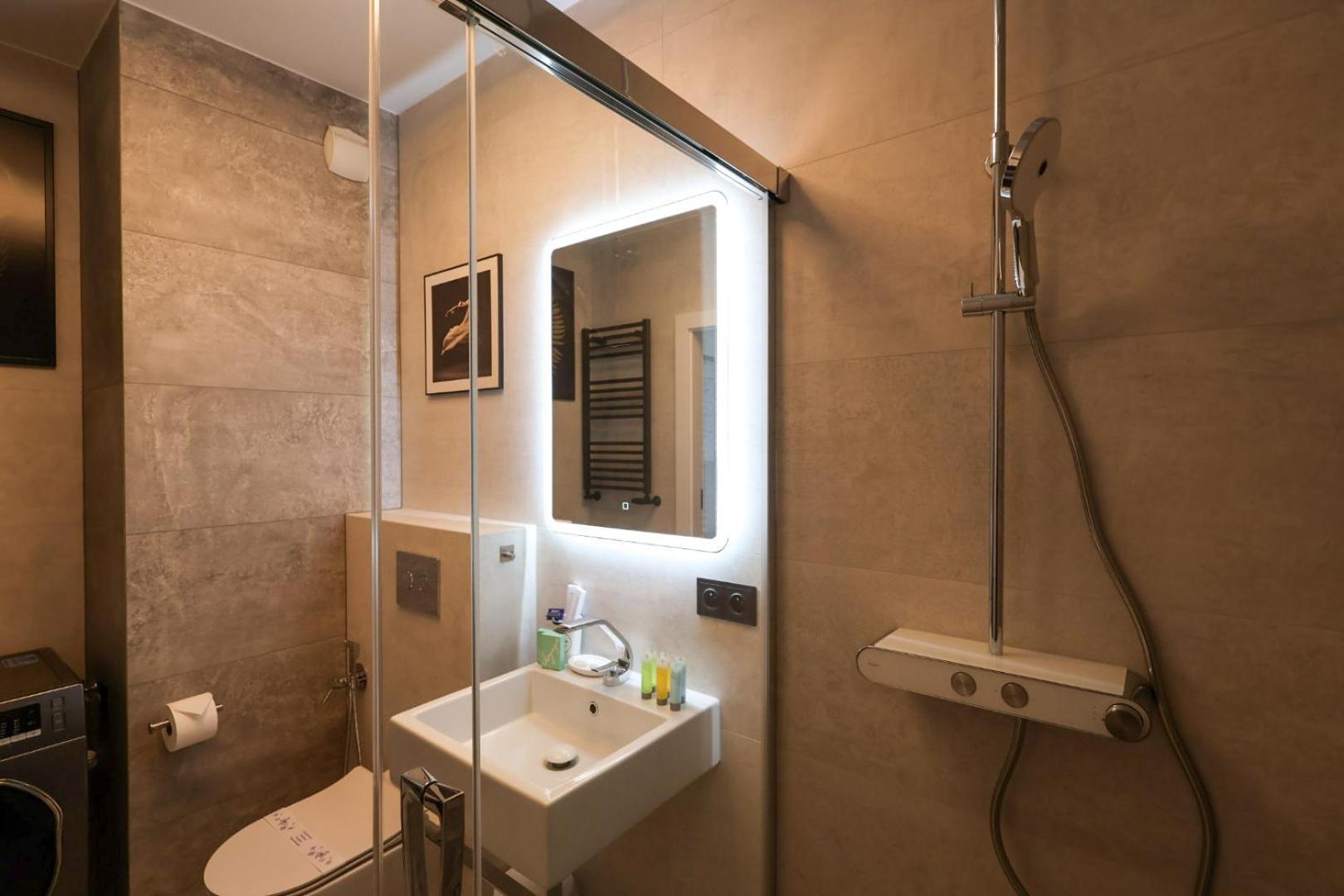 Premium Studio Klobucka Airport Warszawa Exteriör bild
